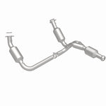 Load image into Gallery viewer, Magnaflow 09-13 Chevrolet Silverado 1500 5.3L Direct Fit Converter

