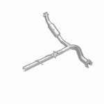Load image into Gallery viewer, Magnaflow 07-08 Ford Expedition 5.4L Direct Fit Converter
