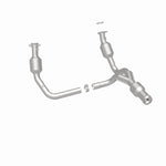 Load image into Gallery viewer, Magnaflow 15-16 Cadillac Escalade 6.2L Direct Fit Converter
