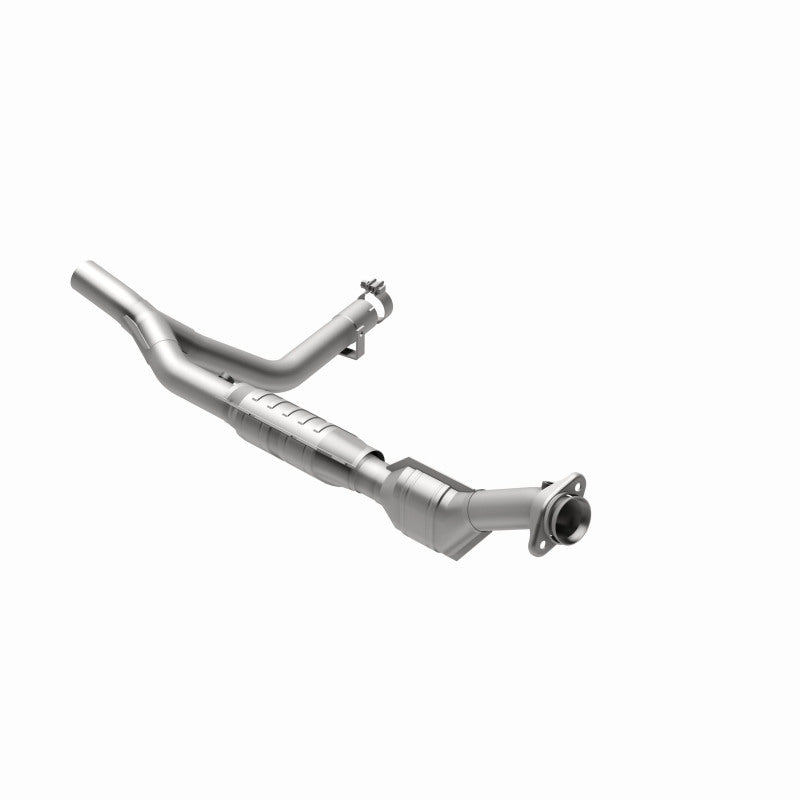 MagnaFlow Conv DF 01 Ford Trucks 5.4L