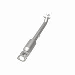Load image into Gallery viewer, Magnaflow 05-16 Nissan Frontier 2.5L Direct Fit Converter
