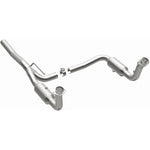Load image into Gallery viewer, Magnaflow 2008 Jeep Liberty 3.7L Direct Fit Converter
