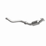 Load image into Gallery viewer, MagnaFlow Conv DF 05 Chrysler 300 C V8 5.7L
