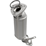 Load image into Gallery viewer, Magnaflow 09-15 Chevrolet Traverse 3.6L Direct Fit Converter
