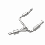 Load image into Gallery viewer, Magnaflow 09-13 Chevrolet Silverado 1500 5.3L Direct Fit Converter
