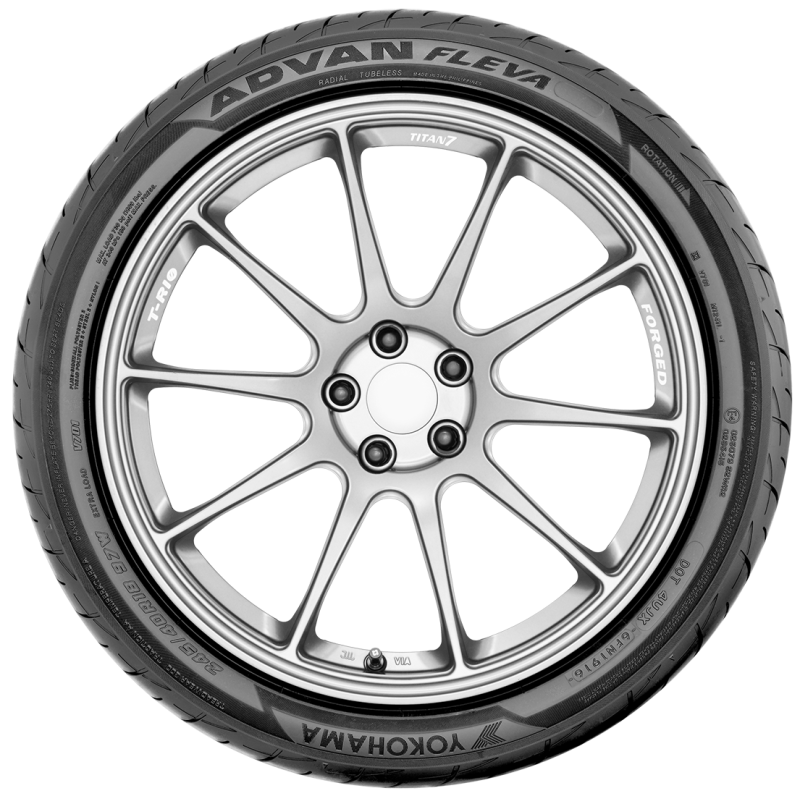 Yokohama Advan Fleva V701 Tire - 245/45R18 100W