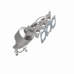 Load image into Gallery viewer, Magnaflow 07-09 Hyundai Santa Fe 3.3L Direct Fit Converter
