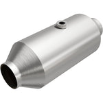 Load image into Gallery viewer, Magnaflow 2.50in. Uni. Ford 8617 Mid-Bed Series Direct Fit Converter
