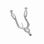 Load image into Gallery viewer, MagnaFlow Conv Dir F Thunderbird-Cougar 96-97
