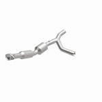 Load image into Gallery viewer, Magnaflow 2007 Ford E-150 4.6L Direct Fit Converter
