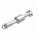 Load image into Gallery viewer, Magnaflow 09-15 Chevrolet Traverse 3.6L Direct Fit Converter
