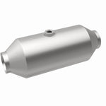 Load image into Gallery viewer, Magnaflow 2.50in. Uni. Ford 8617 Mid-Bed Series Direct Fit Converter
