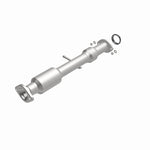 Load image into Gallery viewer, Magnaflow 14-15 Toyota Highlander 3.5L Direct Fit Converter
