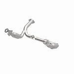 Load image into Gallery viewer, Magnaflow 07-08 Chevrolet Silverado 1500 4.3L Direct Fit Converter

