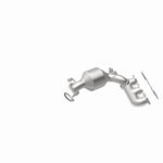 Load image into Gallery viewer, Magnaflow 04-06 Toyota Sienna 3.3L Direct Fit Converter

