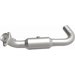 Load image into Gallery viewer, Magnaflow 07-08 Ford Expedition 5.4L Direct Fit Converter
