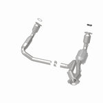 Load image into Gallery viewer, MagnaFlow Conv DF 99-00 Chevy Pickups 4.3L
