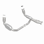 Load image into Gallery viewer, MagnaFlow Conv DF Chevy/GMC Avalanche/Sierra/Silverado/Suburban/Yukon XL 1500 / Tahoe/Yukon 5.3L
