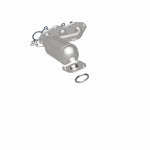 Load image into Gallery viewer, Magnaflow 2011 Toyota Sienna 3.5L Direct Fit Converter
