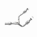 Load image into Gallery viewer, Magnaflow 15-16 Cadillac Escalade 6.2L Direct Fit Converter
