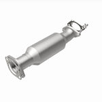 Load image into Gallery viewer, Magnaflow 07-09 Hyundai Santa Fe 3.3L Direct Fit Converter
