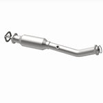 Load image into Gallery viewer, Magnaflow 05-06 Nissan Titan 5.6L Direct Fit Converter

