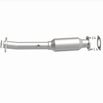 Load image into Gallery viewer, Magnaflow 05-06 Nissan Titan 5.6L Direct Fit Converter
