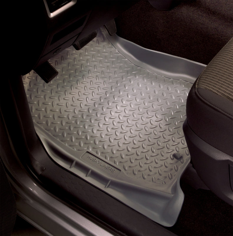 Husky Liners 05-10 Jeep Grand Cherokee/2006 Commander Classic Style 2nd Row Black Floor Liners