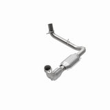 MagnaFlow Conv DF 97-98 Ford Trucks 5.4L