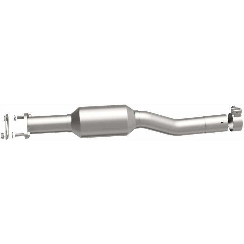 MagnaFlow 17-19 Ford Escape L4 OEM Underbody Rear Direct Fit CARB Compliant Catalytic Converter