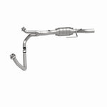 Load image into Gallery viewer, MagnaFlow Conv DF 00-01 Dodge Ram 3500 Van
