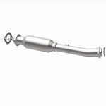 Load image into Gallery viewer, Magnaflow 05-06 Nissan Titan 5.6L Direct Fit Converter
