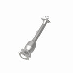Load image into Gallery viewer, Magnaflow 05-17 Nissan Frontier 4.0L Direct Fit Converter
