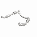 Load image into Gallery viewer, Magnaflow 05-08 Ford E-350 Super Duty 5.4L Direct Fit Converter
