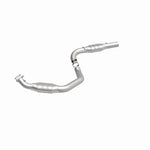 Load image into Gallery viewer, Magnaflow 2006 Chevrolet Express 2500 4.8L Direct Fit Converter
