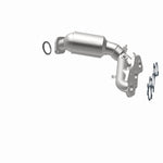 Load image into Gallery viewer, Magnaflow 2011 Toyota Sienna 3.5L Direct Fit Converter
