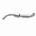 Load image into Gallery viewer, Magnaflow 2007 Ford E-150 4.6L Direct Fit Converter
