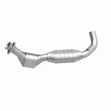 MagnaFlow Conv DF 97-98 Ford F-150 Pickup 4.2L D/S 4WD (49 State)