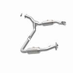 Load image into Gallery viewer, Magnaflow 06-10 Ford Explorer 4.0L Direct Fit Converter
