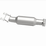 Load image into Gallery viewer, Magnaflow 07-09 Hyundai Santa Fe 3.3L Direct Fit Converter
