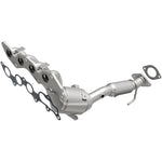 Load image into Gallery viewer, MagnaFlow 14-15 Ford Transit Connect OEM Grade Federal/EPA Compliant Manifold Catalytic Converter
