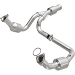 Load image into Gallery viewer, Magnaflow 11-15 GMC Yukon 6.2L Direct Fit Converter
