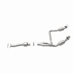 Load image into Gallery viewer, Magnaflow 09-14 Chevrolet Express 1500 4.3L Direct Fit Converter
