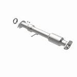 Load image into Gallery viewer, Magnaflow 14-15 Toyota Highlander 3.5L Direct Fit Converter
