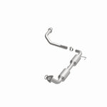 Load image into Gallery viewer, Magnaflow 07-15 Toyota Tundra 5.7L Direct Fit Converter
