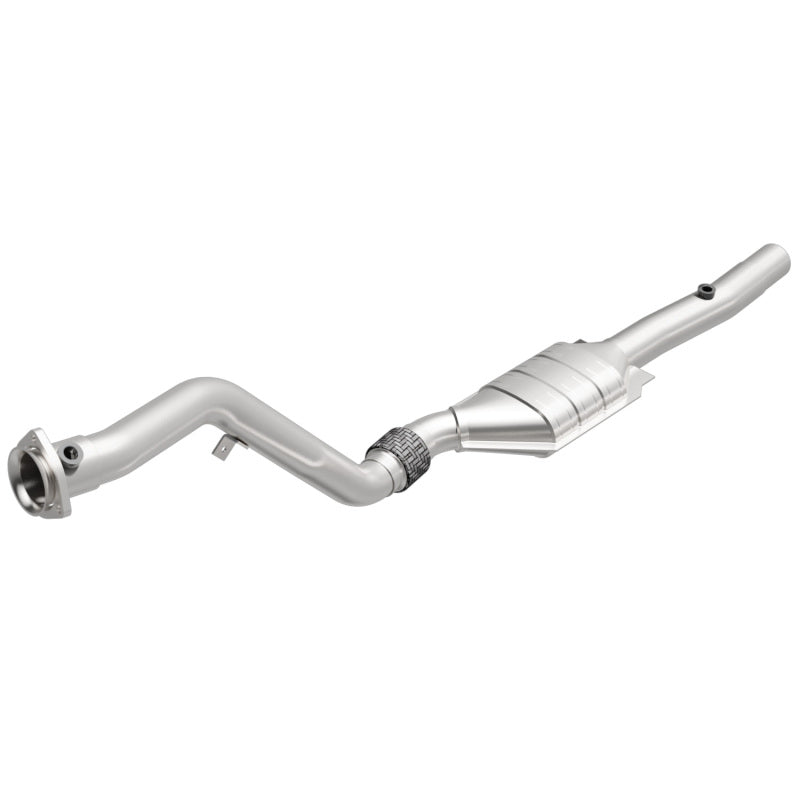 MagnaFlow Conv DF 00-03 Audi A8 Quatt 4.2L Passenger Side