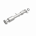 Load image into Gallery viewer, Magnaflow 14-15 Toyota Highlander 3.5L Direct Fit Converter
