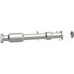 Load image into Gallery viewer, Magnaflow 14-15 Toyota Highlander 3.5L Direct Fit Converter

