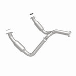 Load image into Gallery viewer, MagnaFlow Conv DF 07-09 Chevy/GMC Silverado/Suburban/Sierra/Tahoe/Yukon
