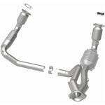 Load image into Gallery viewer, MagnaFlow Conv DF Chevy/GMC Avalanche/Sierra/Silverado/Suburban/Yukon XL 1500 / Tahoe/Yukon 5.3L
